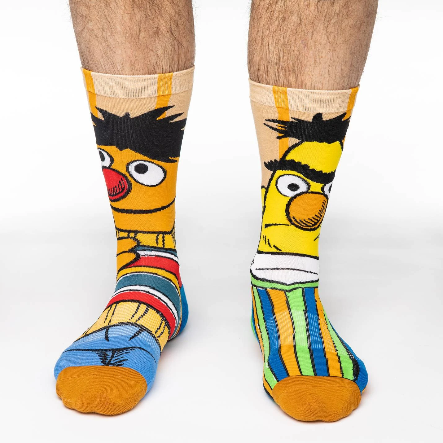 Men's Sesame Street, Bert And Ernie Socks 2 Men's Sesame Street, Bert And Ernie Socks - Image 2