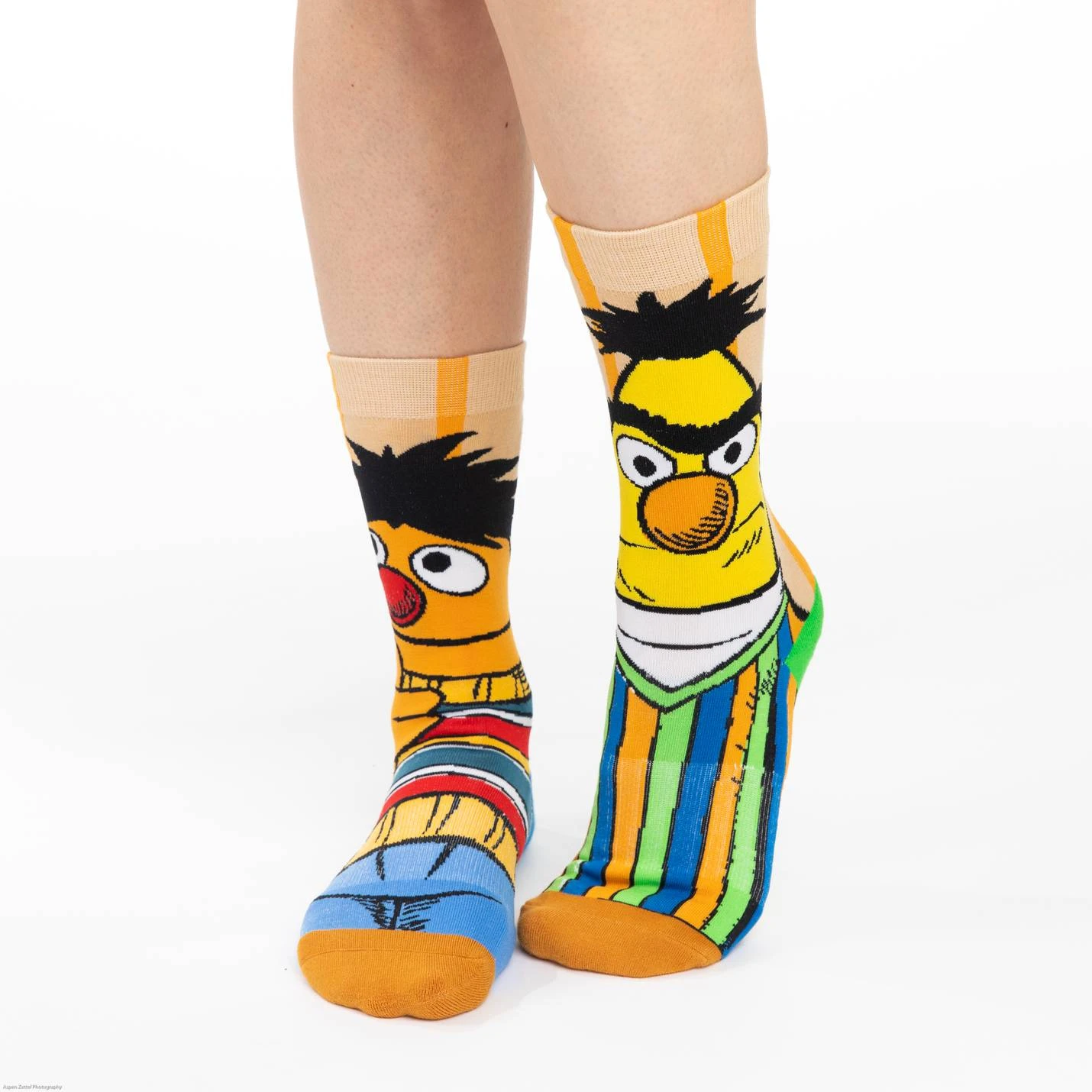 Women's Sesame Street, Bert And Ernie Socks 2 Women's Sesame Street, Bert And Ernie Socks - Image 2